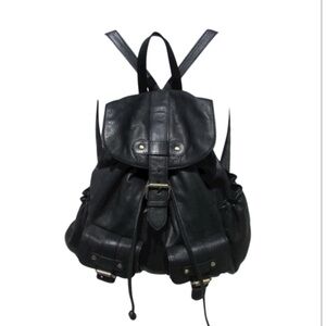 Sorpresa! Stylish Black Leather Drawstring Flap Snap Closure Utility Backpack